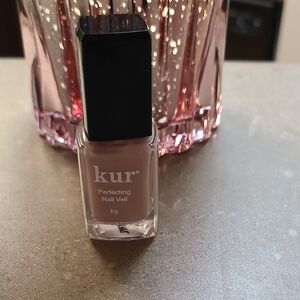 NEW! Londontown Perfecting Veil 4